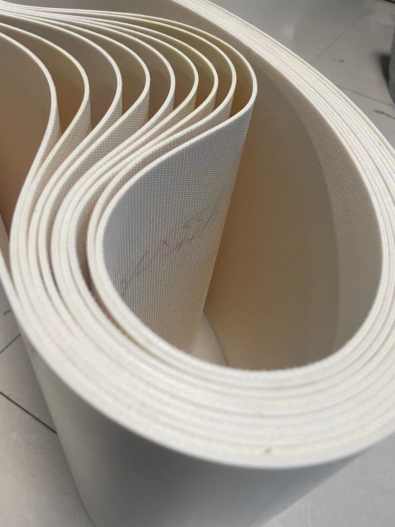 <a href='http://www.m.szfulaite.com/' target='_blank'><u>工業(yè)皮帶</u></a>廠家